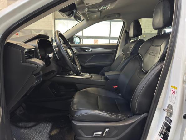 Haval Jolion I с пробегом 2021 года, цена 1 529 000 рублей, 98000 км, внедорожник, Автокод Объявления