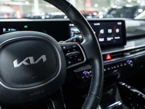 Kia Sorento IV Рестайлинг с пробегом 2024 года, цена 4 950 000 рублей, 28555 км, внедорожник, Автокод Объявления