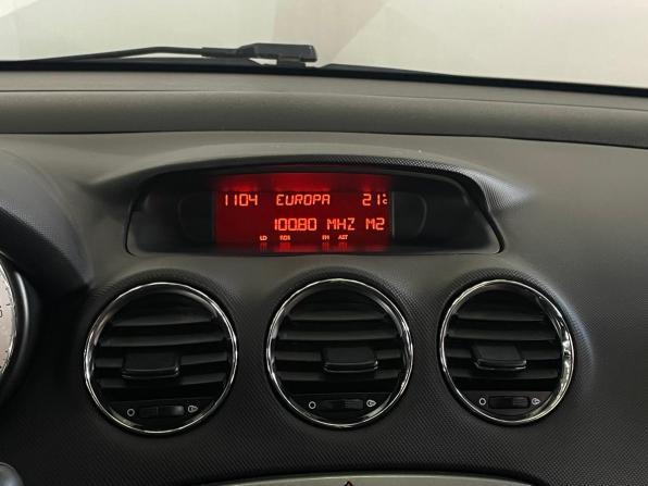 Peugeot 308 I Рестайлинг с пробегом 2011 года, цена 370 000 рублей, 132875 км, хэтчбек, Автокод Объявления