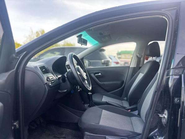 Volkswagen Polo V с пробегом 2010 года, цена 580 000 рублей, 254866 км, седан, Автокод Объявления
