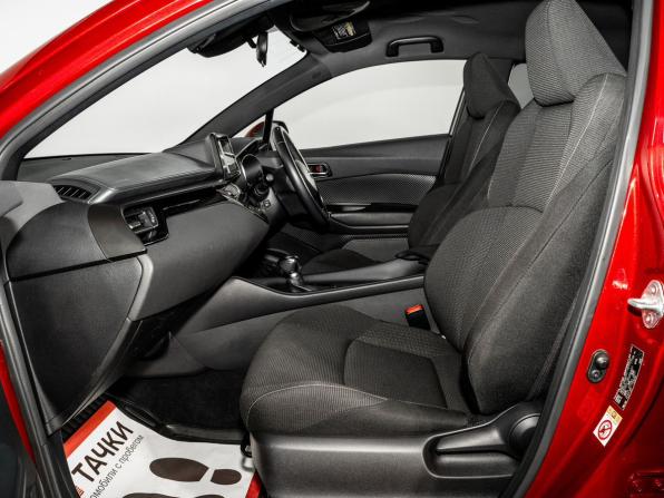 Toyota C-HR I с пробегом 2017 года, цена 1 629 500 рублей, 153529 км, внедорожник, Автокод Объявления