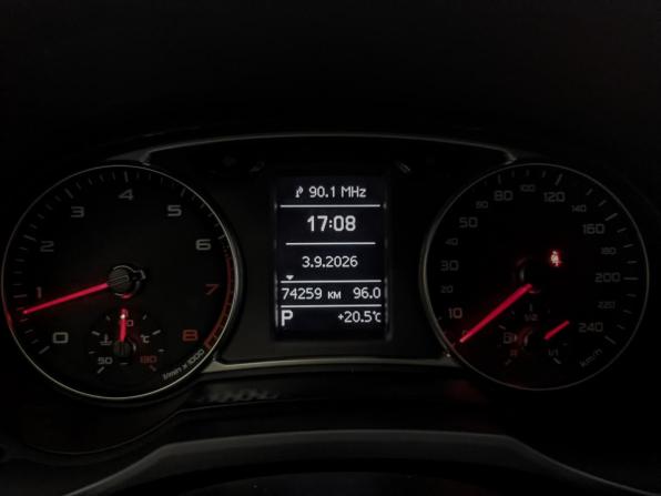 Audi A1 I (8X) Рестайлинг с пробегом 2015 года, цена 1 490 000 рублей, 74255 км, хэтчбек, Автокод Объявления