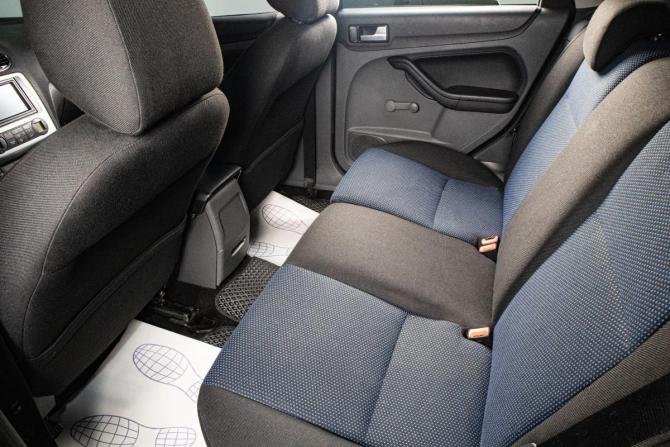 Ford Focus II с пробегом 2007 года, цена 499 000 рублей, 244476 км, хэтчбек, Автокод Объявления