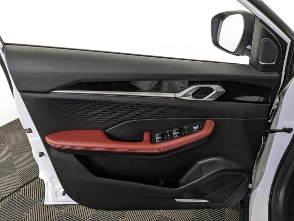 Geely Coolray I Рестайлинг с пробегом 2023 года, цена 2 060 000 рублей, 59693 км, внедорожник, Автокод Объявления