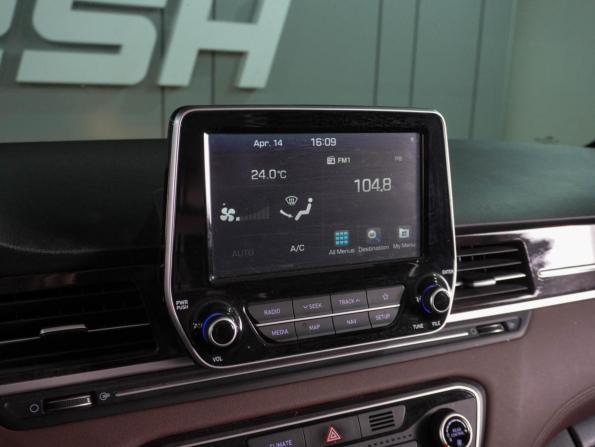 Hyundai Grand Starex I Рестайлинг 2 с пробегом 2019 года, цена 4 799 000 рублей, 65692 км, минивэн, Автокод Объявления