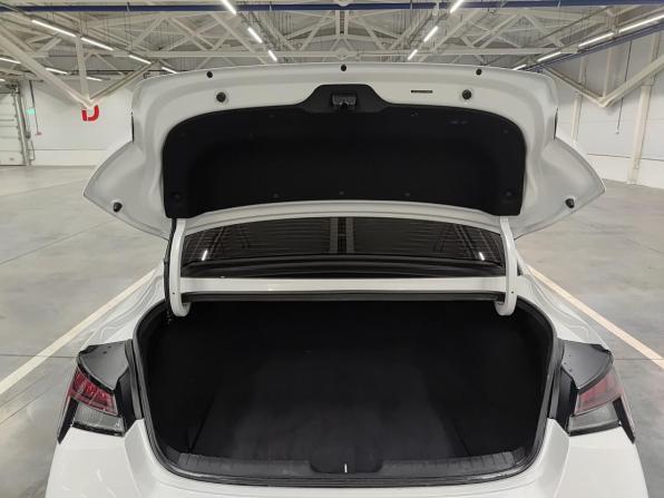 Hyundai Elantra VII (CN7) Рестайлинг с пробегом 2023 года, цена 1 919 000 рублей, 53106 км, седан, Автокод Объявления