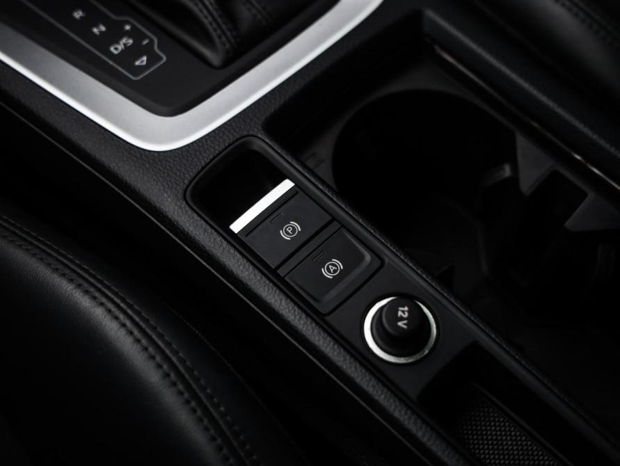 Audi Q3 II (F3) Санкт-Петербург  - изображение 23