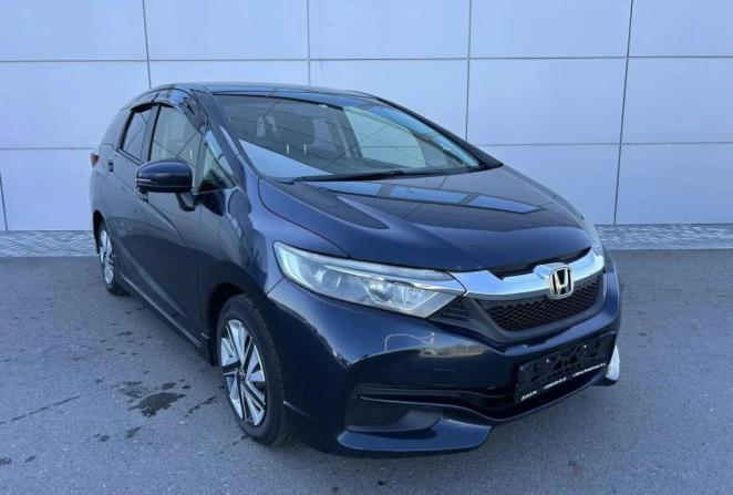 Honda Shuttle II с пробегом 2016 года, цена 1 300 000 рублей, 86651 км, универсал, Автокод Объявления