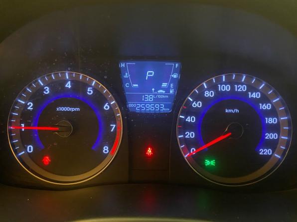 Hyundai Solaris I с пробегом 2011 года, цена 639 000 рублей, 259693 км, седан, Автокод Объявления