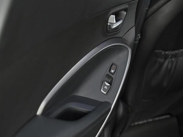Hyundai Santa Fe III с пробегом 2013 года, цена 1 549 000 рублей, 109000 км, внедорожник, Автокод Объявления