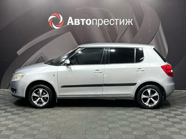 Skoda Fabia II с пробегом 2009 года, цена 375 000 рублей, 219767 км, хэтчбек, Автокод Объявления