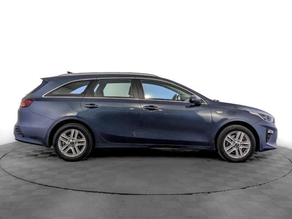 Kia Ceed III с пробегом 2020 года, цена 1 825 000 рублей, 105813 км, универсал, Автокод Объявления