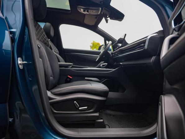 Geely Okavango I Рестайлинг с пробегом 2026 года, цена 3 799 777 рублей, 7263 км, внедорожник, Автокод Объявления