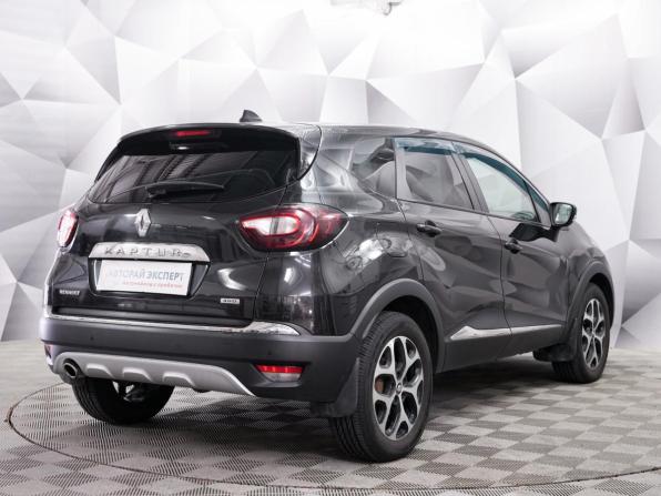 Renault Kaptur I с пробегом 2017 года, цена 1 575 000 рублей, 138611 км, внедорожник, Автокод Объявления