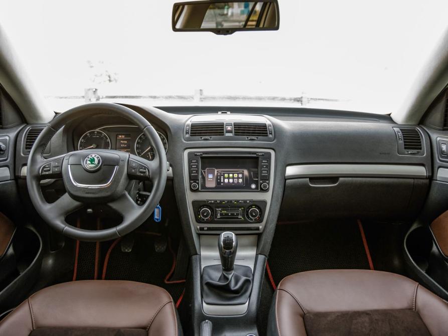 Skoda Octavia II (A5) Рестайлинг Волгоград  - изображение 11