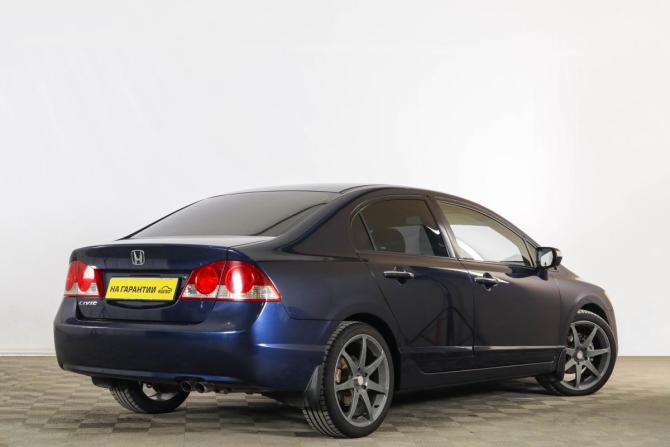 Honda Civic VIII с пробегом 2007 года, цена 839 000 рублей, 302000 км, седан, Автокод Объявления