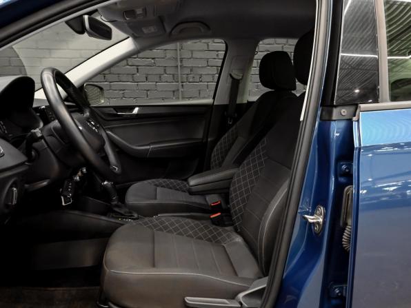 Skoda Rapid II с пробегом 2020 года, цена 1 765 000 рублей, 33603 км, лифтбек, Автокод Объявления