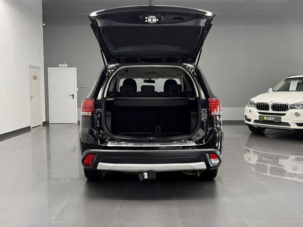 Mitsubishi Outlander III Рестайлинг 2 с пробегом 2016 года, цена 1 450 000 рублей, 231442 км, внедорожник, Автокод Объявления