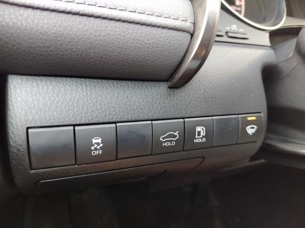 Toyota Camry VIII (XV70) Рестайлинг с пробегом 2021 года, цена 2 500 000 рублей, 127329 км, седан, Автокод Объявления