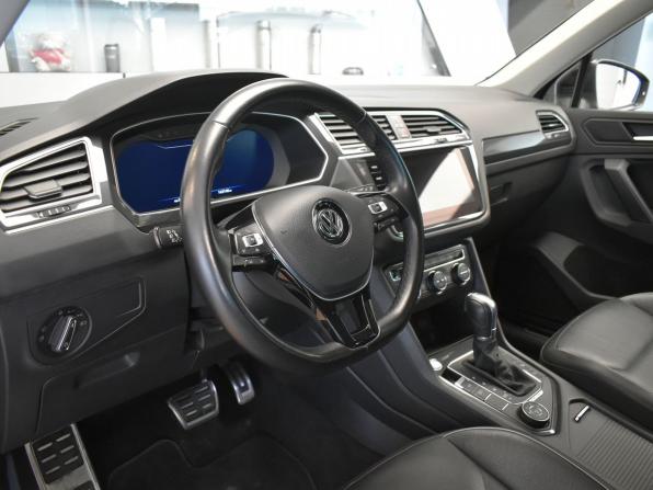 Volkswagen Tiguan II с пробегом 2018 года, цена 2 649 000 рублей, 143147 км, внедорожник, Автокод Объявления