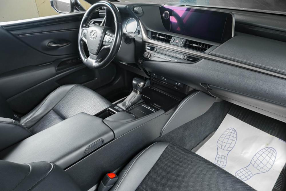 Lexus ES VII Тюмень  - изображение 11