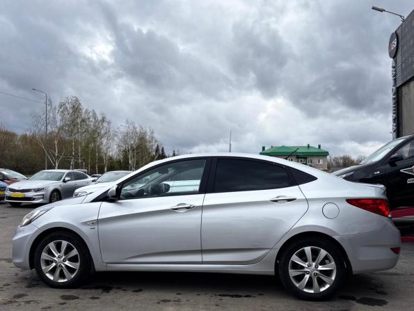 Hyundai Solaris I с пробегом 2014 года, цена 830 000 рублей, 163334 км, седан, Автокод Объявления