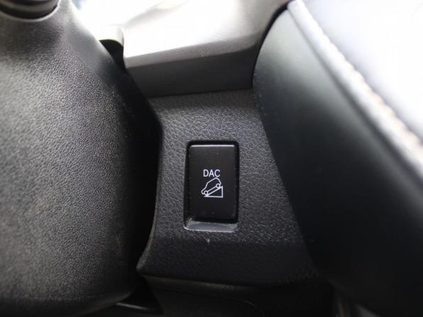 Toyota RAV4 IV (XA40) Рестайлинг с пробегом 2015 года, цена 2 099 000 рублей, 160495 км, внедорожник, Автокод Объявления