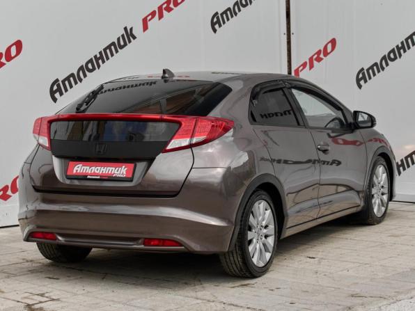Honda Civic IX с пробегом 2012 года, цена 1 440 000 рублей, 182070 км, хэтчбек, Автокод Объявления