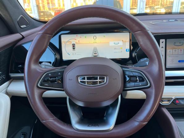 Geely Monjaro I с пробегом 2023 года, цена 2 865 000 рублей, 101354 км, внедорожник, Автокод Объявления