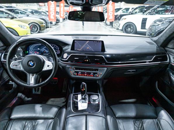 BMW 7 серии VI (G11/G12) Рестайлинг с пробегом 2021 года, цена 5 899 700 рублей, 112000 км, седан, Автокод Объявления