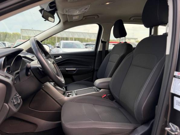Ford Kuga II Рестайлинг с пробегом 2018 года, цена 1 815 000 рублей, 91380 км, внедорожник, Автокод Объявления