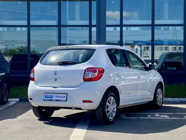 Renault Sandero II Рестайлинг с пробегом 2021 года, цена 1 149 000 рублей, 19800 км, хэтчбек, Автокод Объявления
