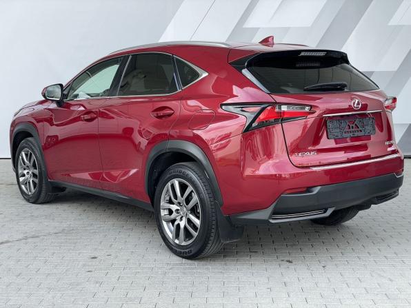 Lexus NX I с пробегом 2016 года, цена 2 798 000 рублей, 101133 км, внедорожник, Автокод Объявления