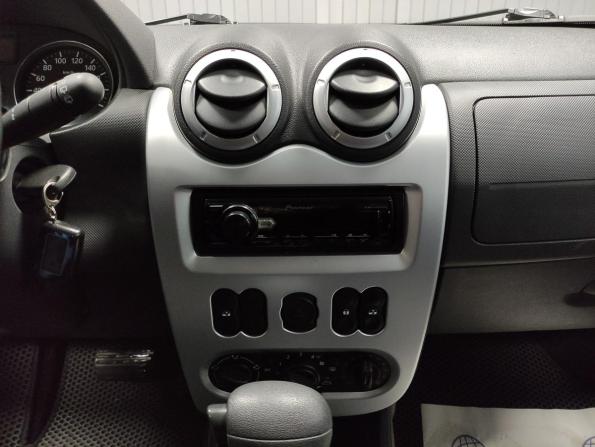 Renault Sandero I с пробегом 2012 года, цена 655 000 рублей, 107848 км, хэтчбек, Автокод Объявления