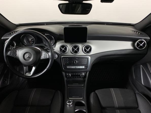 Mercedes-Benz GLA I (X156) Рестайлинг с пробегом 2019 года, цена 1 995 000 рублей, 130698 км, внедорожник, Автокод Объявления