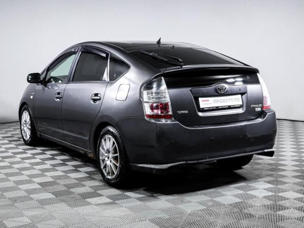 Toyota Prius II Рестайлинг (XW20) с пробегом 2007 года, цена 530 000 рублей, 423910 км, лифтбек, Автокод Объявления