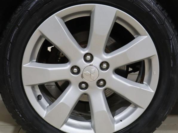 Mitsubishi Outlander II Рестайлинг с пробегом 2011 года, цена 1 046 500 рублей, 200306 км, внедорожник, Автокод Объявления