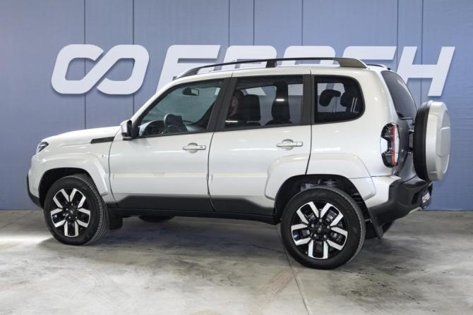 Lada (ВАЗ) Niva I Рестайлинг (Travel) с пробегом 2026 года, цена 1 779 000 рублей, 9 км, внедорожник, Автокод Объявления