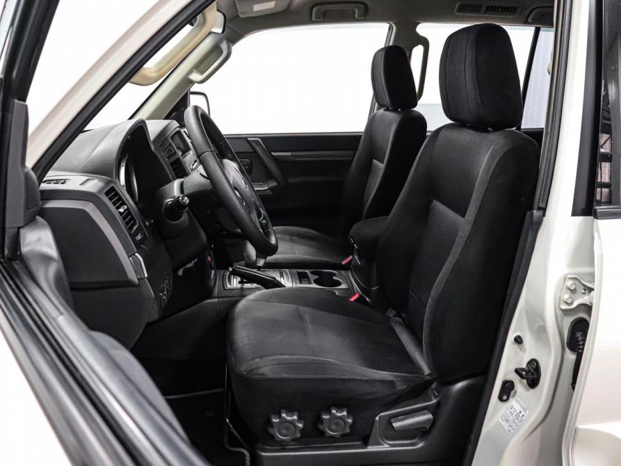 Mitsubishi Pajero IV Рестайлинг 1 Минеральные Воды  - изображение 8
