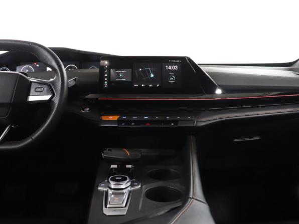 Changan UNI-V I с пробегом 2024 года, цена 2 299 000 рублей, 40900 км, лифтбек, Автокод Объявления