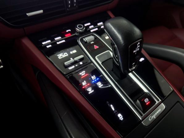 Porsche Cayenne III с пробегом 2022 года, цена 10 899 000 рублей, 37397 км, внедорожник, Автокод Объявления