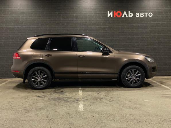 Volkswagen Touareg II с пробегом 2011 года, цена 1 980 000 рублей, 227584 км, внедорожник, Автокод Объявления