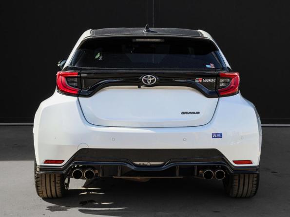 Toyota Yaris IV с пробегом 2022 года, цена 3 500 000 рублей, 19528 км, хэтчбек, Автокод Объявления