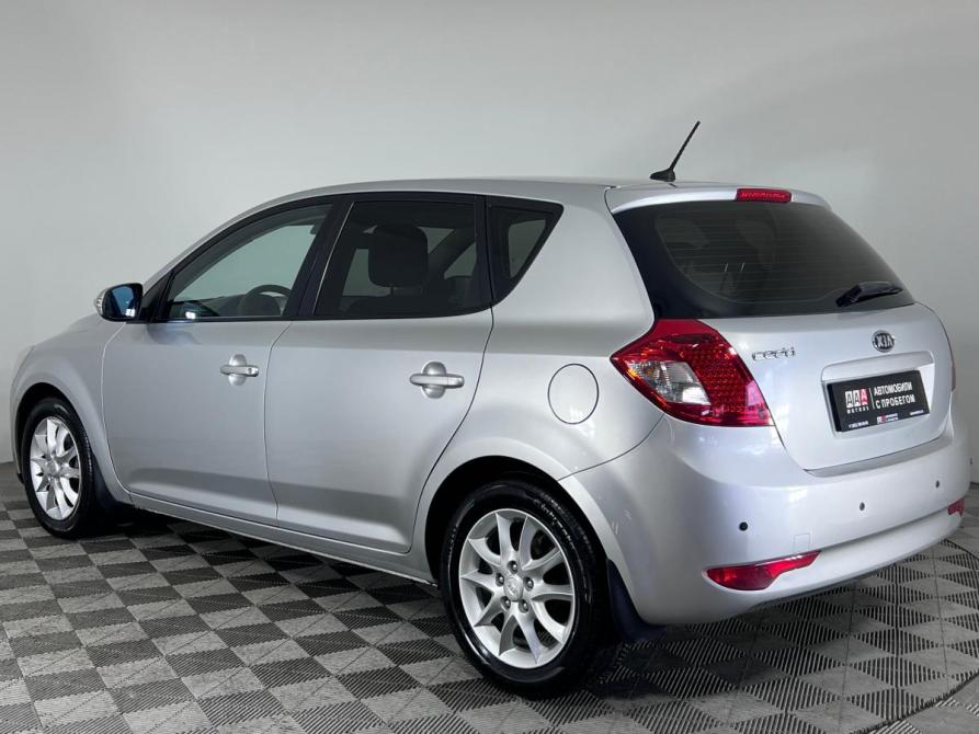Kia Ceed I Рестайлинг Ростов-на-Дону  - изображение 7