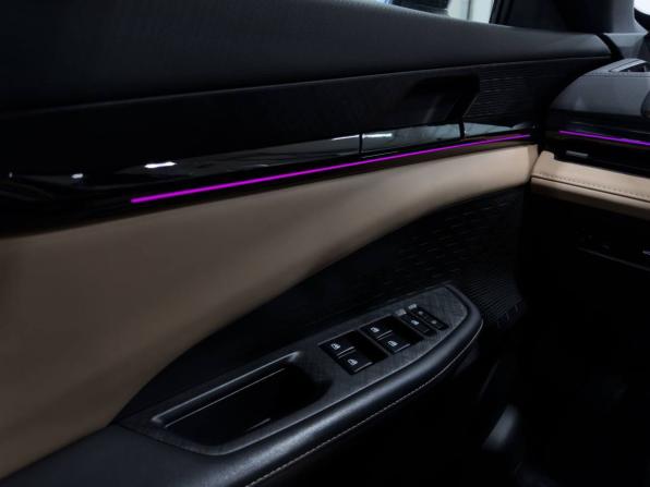 Changan UNI-V I с пробегом 2023 года, цена 2 249 900 рублей, 60000 км, лифтбек, Автокод Объявления