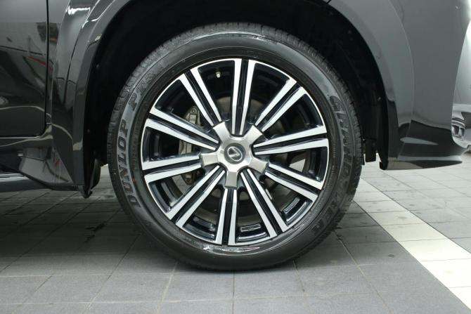 Lexus LX III Рестайлинг 2 с пробегом 2019 года, цена 11 500 000 рублей, 50884 км, внедорожник, Автокод Объявления
