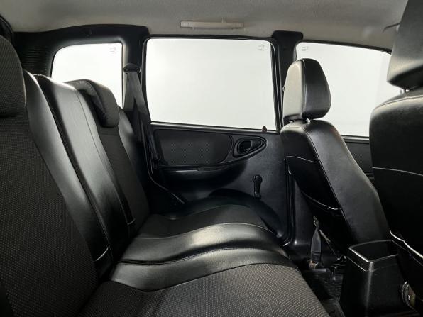 Chevrolet Niva I Рестайлинг с пробегом 2013 года, цена 369 900 рублей, 150000 км, внедорожник, Автокод Объявления
