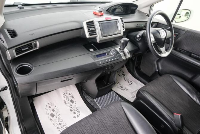 Honda Freed I Рестайлинг 2 с пробегом 2015 года, цена 1 189 000 рублей, 187507 км, компактвэн, Автокод Объявления