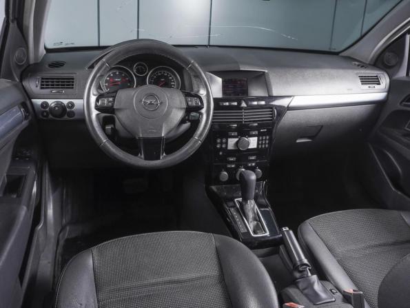 Opel Astra H Рестайлинг с пробегом 2007 года, цена 560 000 рублей, 275040 км, хэтчбек, Автокод Объявления
