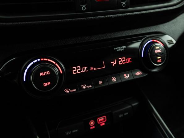 Kia Cerato IV с пробегом 2019 года, цена 1 599 777 рублей, 144902 км, седан, Автокод Объявления
